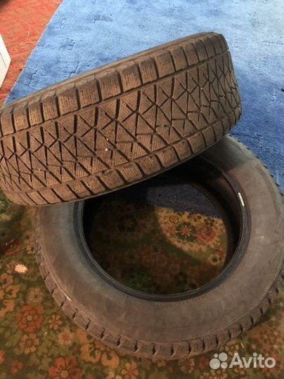 Bridgestone Blizzak DM-V2 245/60 R18