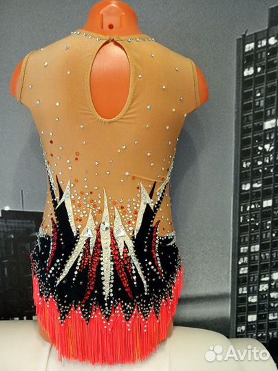 Прокат купальника для художественной гимнастики