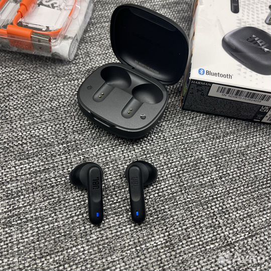 Беспроводные наушники JBL wave 300 TWS чёрные б/у