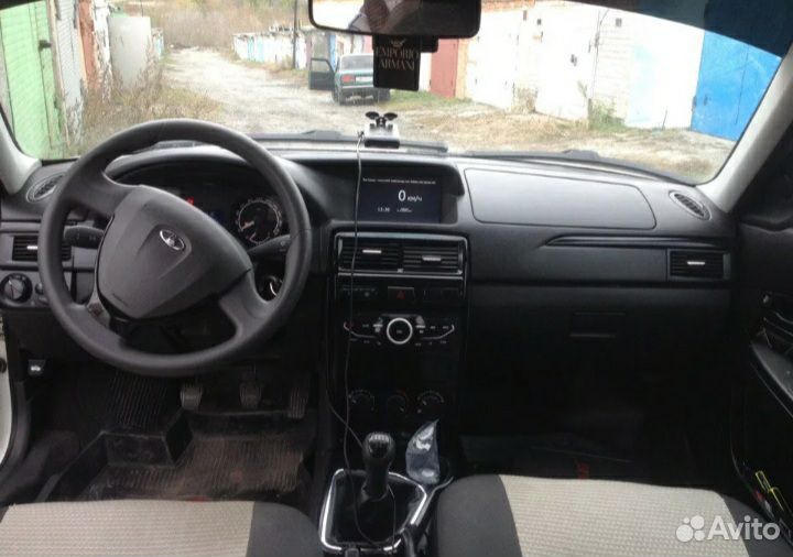 Щиток приборов priora 2