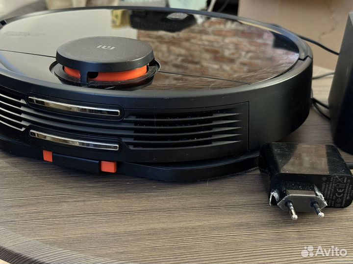 Робот-пылесос Xiaomi Mi Robot Vacuum Mop