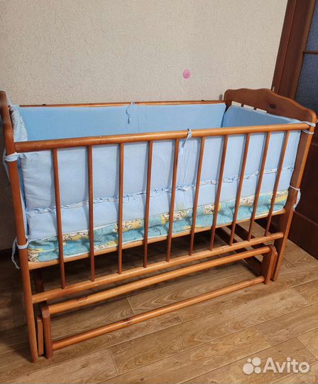 Детская кровать с маятником + мультимобиль