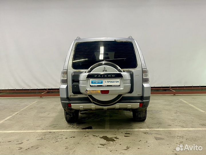 Mitsubishi Pajero 3.2 AT, 2007, 255 507 км