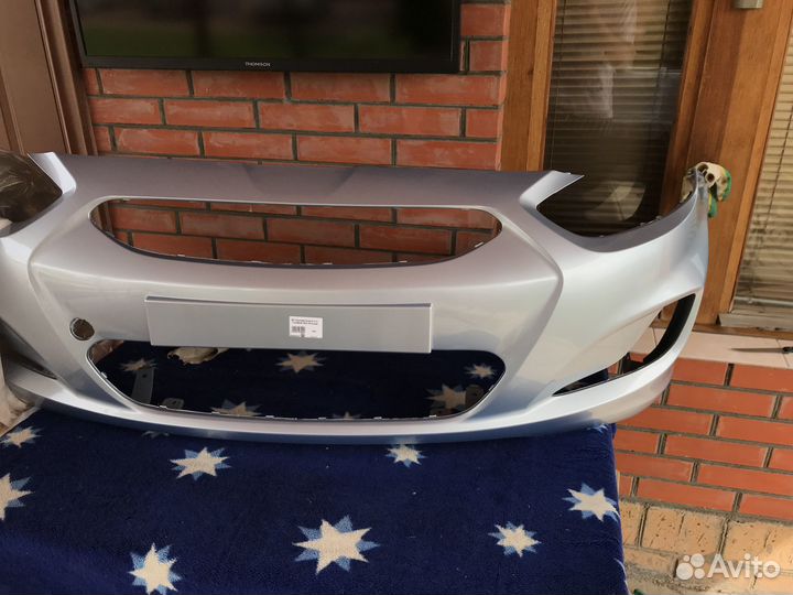 Бампер передний Hyundai Solaris 2011 в цвет новый