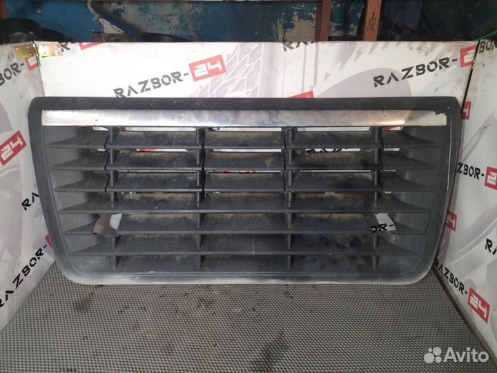 Решетка радиатора DAF XF 95 2005