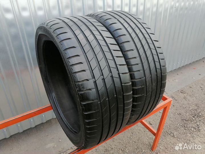 Bridgestone Turanza T005 215/40 R18 89Y