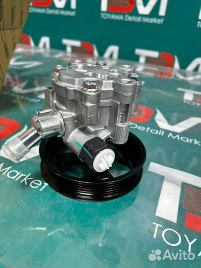 Насос гидроусилителя руля Toyota Land Cruiser 200