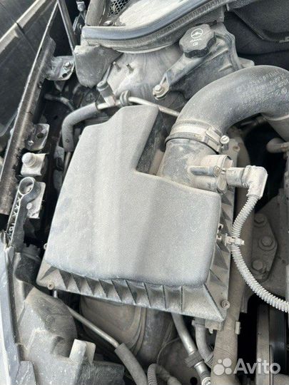 Корпус воздушного фильтра Opel Astra J седан 1.6