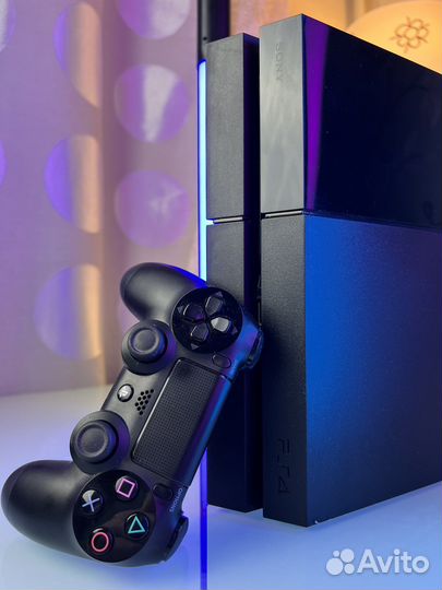 Игровая приставка Sony PS4