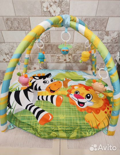 Развивающий коврик новый