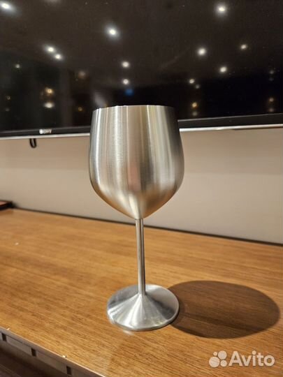 Бокалы для вина металлические