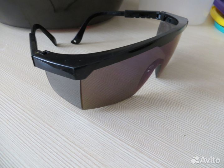 Очки защитные