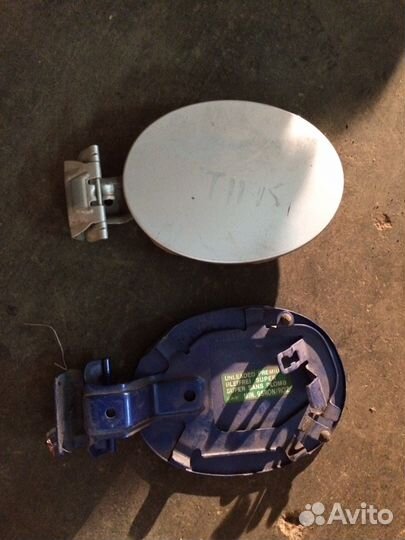 Лючок бензобака Mazda 3 bk