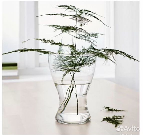 Две вазы икеа комплект