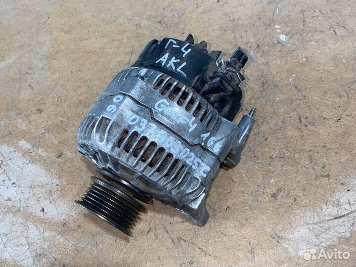 Генератор 037903025C 90А 1.6л Гольф 4 AKL