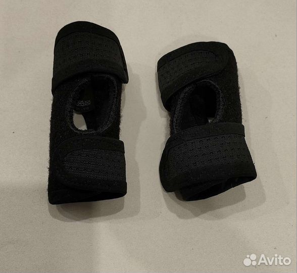 Бандаж на локтевой сустав