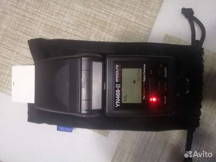 Фотовспышка speedlite YN-468II