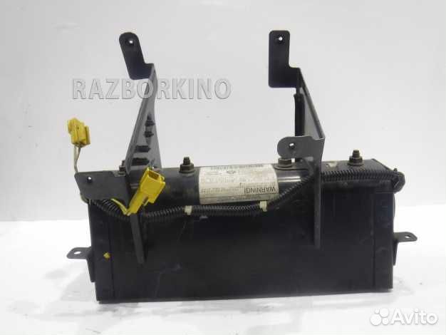 Подушка безопасности в торпеду