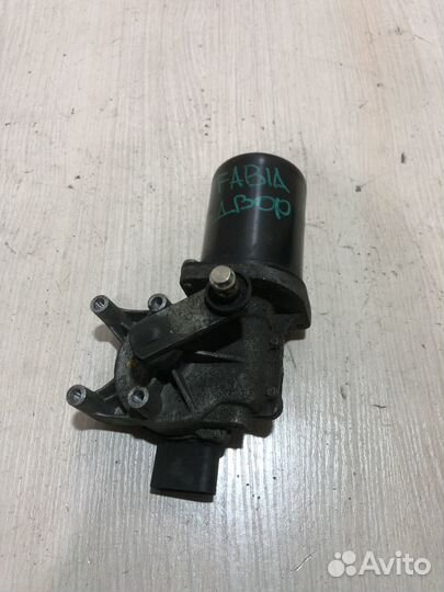 Мотор дворников Skoda Fabia 2