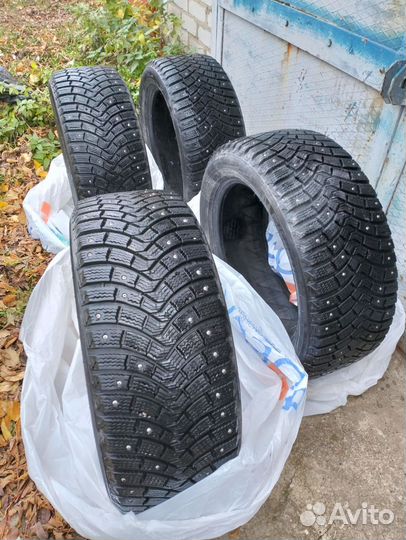 Michelin X-Ice 215/50 R17 95
