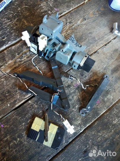 Замок зажигания Mazda Atenza GG3P L3VDT 2007