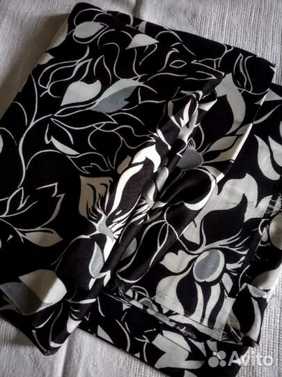 Шелк. Ткань СССР. Черно-белые цветы. Винтаж