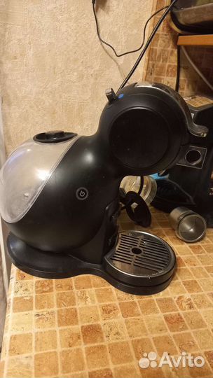 Кофемашина delonghi