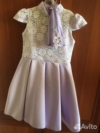 Продам 3 платья на девочку. Торг