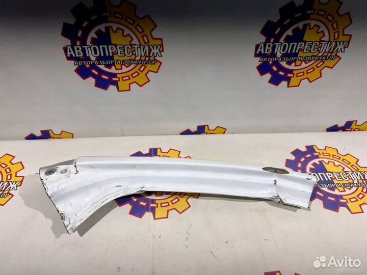 Стойка лобового стекла левая Kia Rio X-line