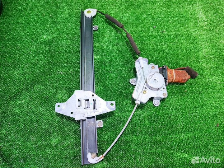 Стеклоподъемник задний правый Ssangyong Rexton 20