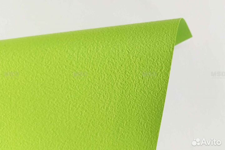 Натяжной потолок разноцветный полотно