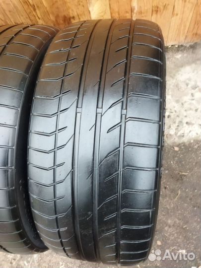 Gripmax Stature H/T 275/45 R20