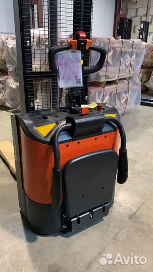 Штабелер самоходный 1,5т 3,2м