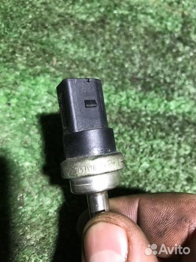 Датчик температуры Volkswagen Passat B6 BMP 2008