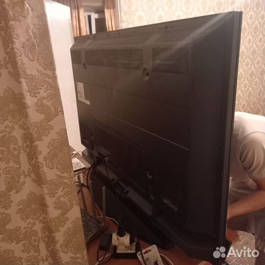 Телевизор samsung