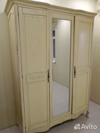 Шкаф прованс