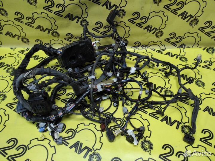 Проводка под капот Toyota Harrier MCU30 1mzfe