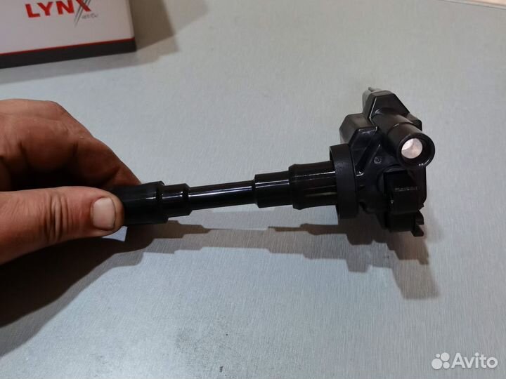 Катушка зажигания Сузуки гранд Витара 2