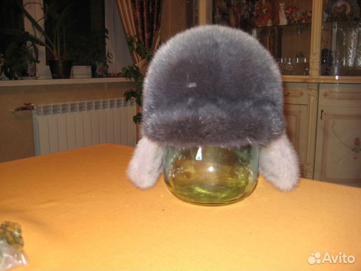 Продам голубую норковую шапку 56раз