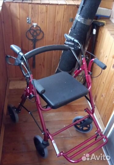 Ходунки для инвалидов