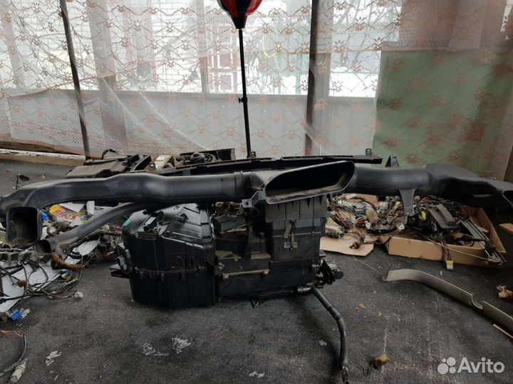 Печка Nissan Largo