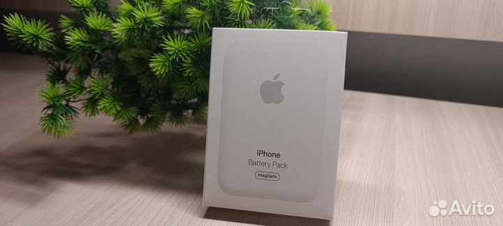 Magsafe battery pack