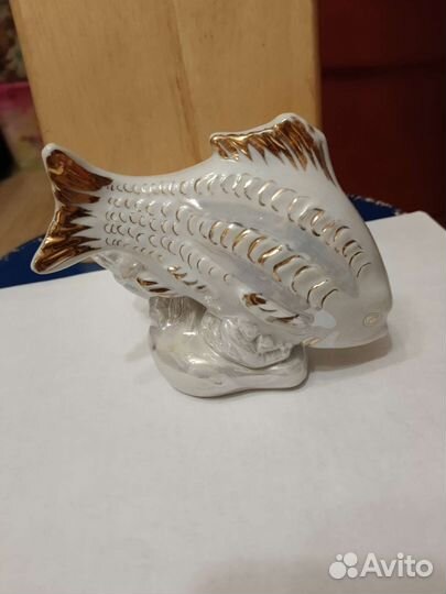 Рыба статуэтка фарфор