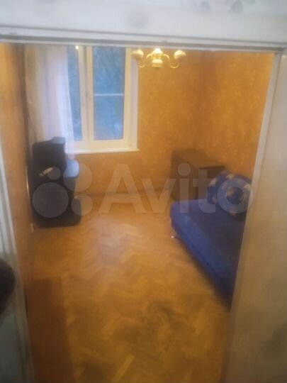 Комната 18 м² в 2-к., 4/5 эт.