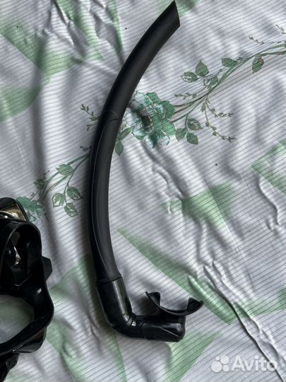 Маска для подводного плавания с трубкой