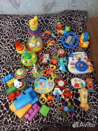 Игрушки б/у пакетом