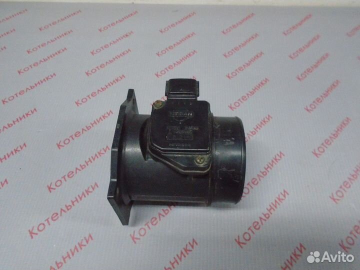 Nissan 22680-2J200 Датчик расхода воздуха