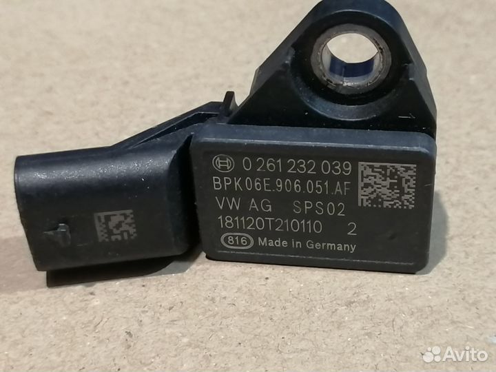 Датчик 06E 906 051 AF VAG