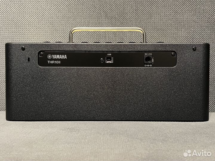 Yamaha THR10II гитарный комбоусилитель