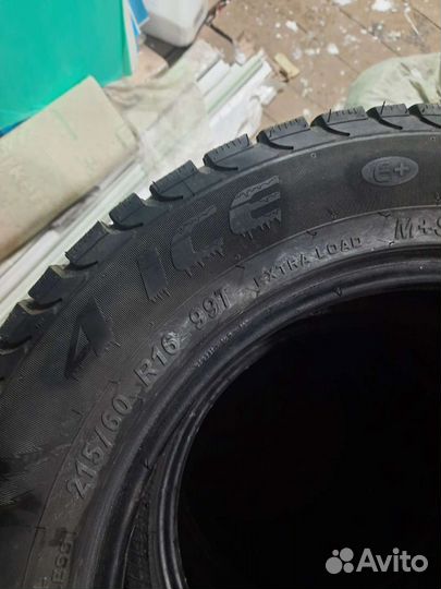 Marangoni 4 Ice E+ 215/60 R16 99